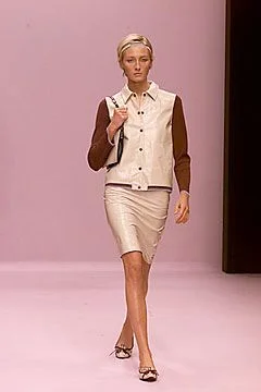 Look 17